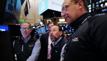 [속보]트럼프 최후통첩에…유가 112달러·뉴욕증시는 소폭 상승