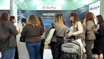 바이오플러스, 코스모프로프 볼로냐서 2000명 유치