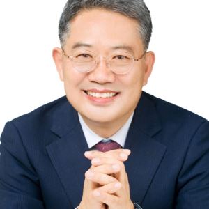 "학교 현장 잘 아는 서울교육감 필요한 때"[교육in]