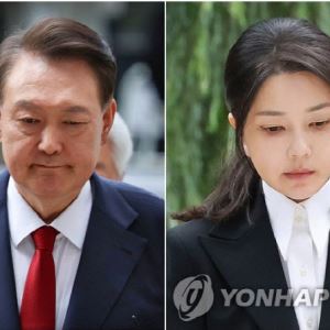 8개월만 법정 재회한 尹 부부…尹 '애틋 시선' 속 김건희 "증언 거부"