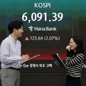 코스피, 전쟁 이후 첫 '6000피'…반도체 주도장 이어질까
