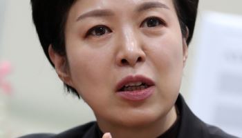 野김은혜 “추경에 ‘전쟁’ 대신 셰셰만…‘당선 축하금’ 2차 추경 있을 것”