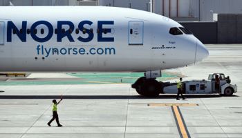 한국산 항공유 없어서…유럽-美 항공편 중단 '도미노'