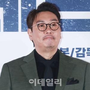 조진웅 논란에 '시그널2' 대신 '파친코' 편성?…tvN "미정"