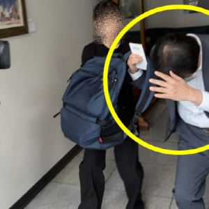 "얼굴 가리려 애쓰더니"...'몰카 장학관', 친인척 등 피해자만 41명