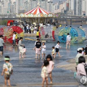 다시 초여름 날씨…서울 한낮 최고 '27도'[오늘날씨]