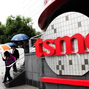 TSMC, 'AI 열풍'에 사상 최대 순이익…증권가 "더 오른다"