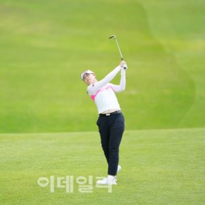 [포토]김가희,핀 옆에 붙어라