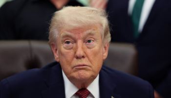 “트럼프, 이란전 강경 발언 뒤엔 공포…전쟁 장기화에 초조”