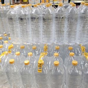 민무늬 생수병, 디자인의 유혹 이겨낼까[최종수의 기후이야기]