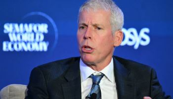 몇주면 휘발유값 내린다던 美에너지장관 "내년에야 가능"