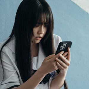 '기리고' 강미나 "아이오아이 불참, 연기 집중하고자…상냥하게 봐달라"