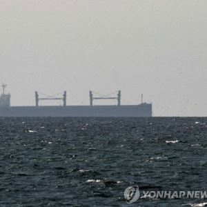 이란 강경매체 "호르무즈, 인터넷 동맥" 언급에…긴장 고조