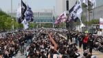 국민 10명 중 7명은 "삼성전자 파업 안 된다"…이유는?