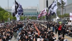 국민 10명 중 7명은 삼성전자 파업 안 된다…이유는?