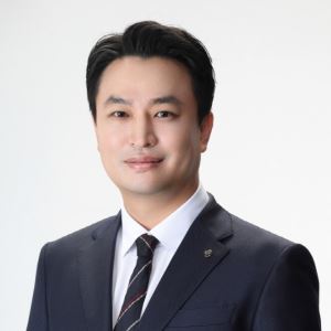 "아동학대 구체적 기준 만들고 '교권 침해' 학생부 기재해야"