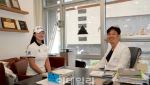 [포토]유지나-류성훈 원장,좋은 인연 감사합니다