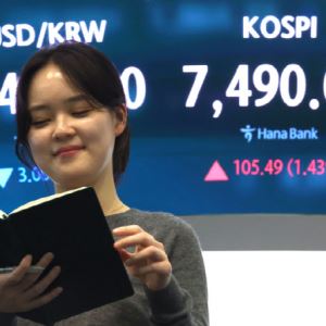 ‘7000피’ 코스피 1.43% 상승 마감…사흘째 종가 최고치 행진