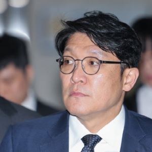 김상민, 2심 징역형 집행유예…'김건희 그림 청탁' 무죄→유죄