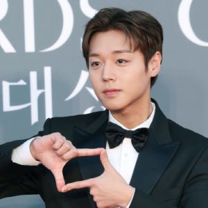 신인상, 왕들의 품으로…'왕사남' 박지훈·'폭셰' 이채민 수상[백상예술대상]