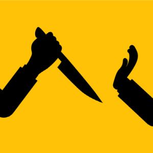 "복비 절반으로 깎아줘" 말에 격분…흉기로 손님 협박한 공인중개사