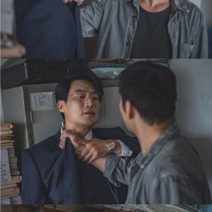 '허수아비' 박해수vs이희준, 멱살잡이 대치…"갈등 깊어져"