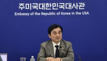 안규백 "美국방 만나 호르무즈 단계적 기여 방안 검토 전달"