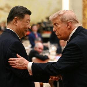 시진핑 “마가(MAGA) 함께 가자”·트럼프 “친구, 9월 미국 오라”