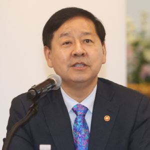 [포토]인사말 전하는 구윤철 경제부총리                                                                                                                                                                   