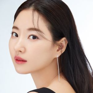 김사랑, '국세 체납'으로 김포 아파트 압류…소속사 '묵묵부답'