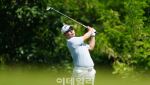 [포토] 타구 방향 살피는 조민규