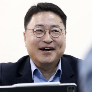 “`크립토 뱅킹`으로 생산적 금융…디지털로 자금조달, 지역에 재투자"