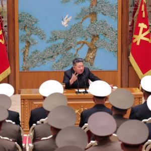 김정은, 전군 사·여단장 불러…"남부국경 최전선 부대 강화"