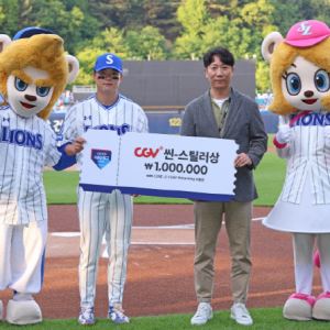 팀 위해 사이클링 히트 포기한 삼성 박승규, 월간 씬-스틸러상