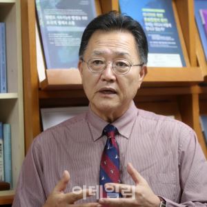 “韓도 대만처럼 안보 위협 직면할수도…美와 적극 대화해야”
