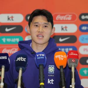 '유일한 2선 K리거' 이동경 "축구화 처음 신을 때부터 꾼 꿈"