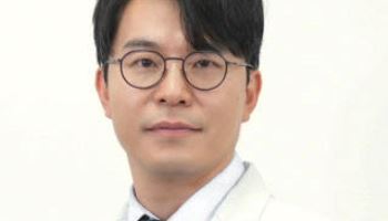 "중장년 무릎 뒤 쪽 아픈 오금 통증, 퇴행성 관절염 아냐?"