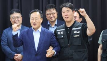 삼성전자 파업 논란…"노조 책임" 77% "회사 책임" 11%