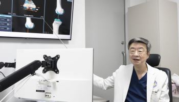 'AI 기반 맞춤형 수술도구, 중증 무릎 변형 환자 인공관절 수술 성공률 높여