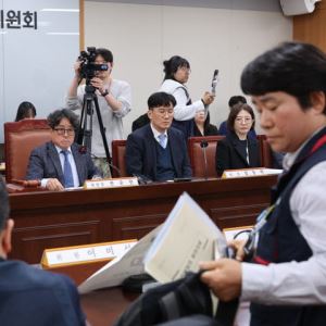 최임위도 삼전 성과급에 요동…분배 구조 논쟁 가능성