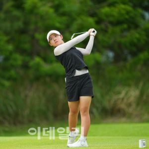 [포토]김효원,버디를 위하여