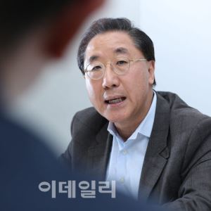 “삼전 노노갈등 여전…반도체 인적분할 필요”[특별인터뷰]①