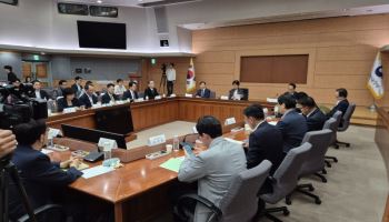국민연금 국내주식 20.8%로 높인다…하락장에선 방어수단 되나[마켓인]
