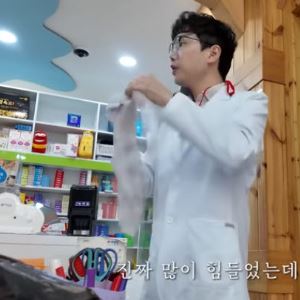 "존경하던 아버지 잃었다"…서소문 사고로 부친상 당한 약사 유튜버