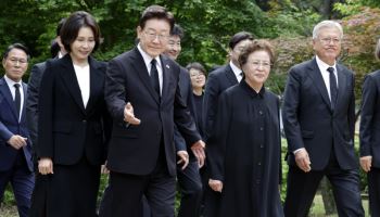 李대통령의 靑의전비서관 "盧와 똑같은 점 너무 많아"