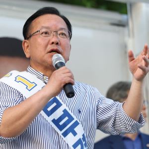 [6월 선거]김부겸 "이번같이 절박한 적 없어…40년 정치인생 바칠 것"