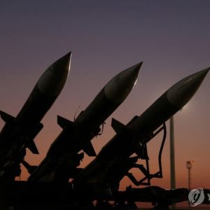 이란 최고지도자 군사고문 “모든 공격에 미사일·드론으로 대응”