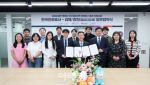 "출렁다리 수백억 쓸 바엔"…지방소멸 막는 ''5000만원의 기적''