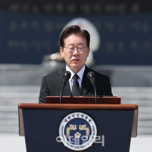 李대통령, 오늘 취임 1주년 기자회견…‘대체 불가 대한민국’ 비전 제시