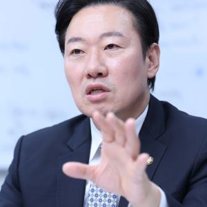 野박수민 “반도체 호황에도 高환율...‘기업 옥죄는 정치’가 원화 약세 자초”